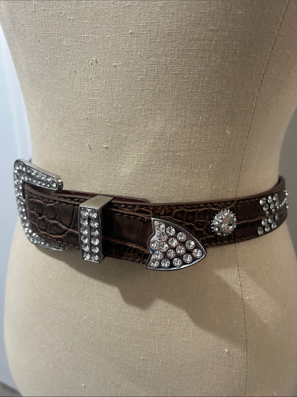 Girls' Brown Croc-Embossed Rhinestone Western Belt